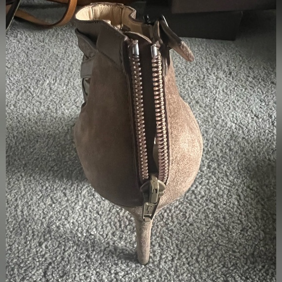 Authentic Christian Louboutin Gold Heels - Picture 5 of 5